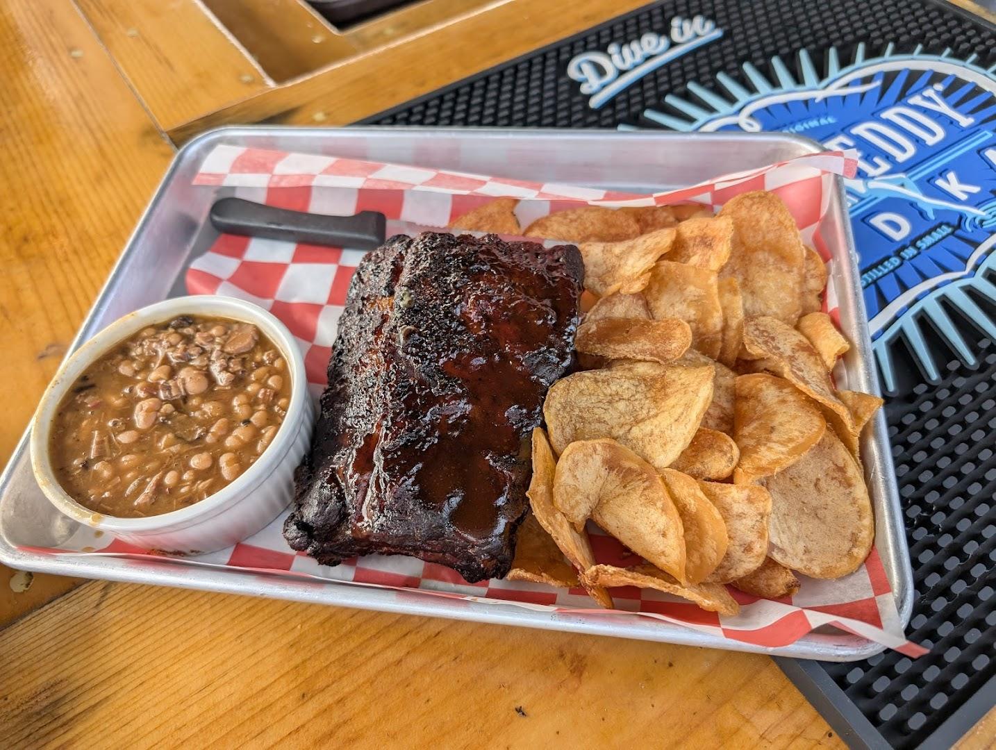 On the Rocks Smoke House & Tiki Bar